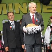Rolnikom za ich trud i za chleb dziękował burmistrz Opoczna Jan Wieruszewski 