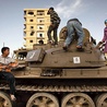 Takie „pamiątki” po arabskiej wiośnie do dziś można spotkać  na ulicach libijskich miast