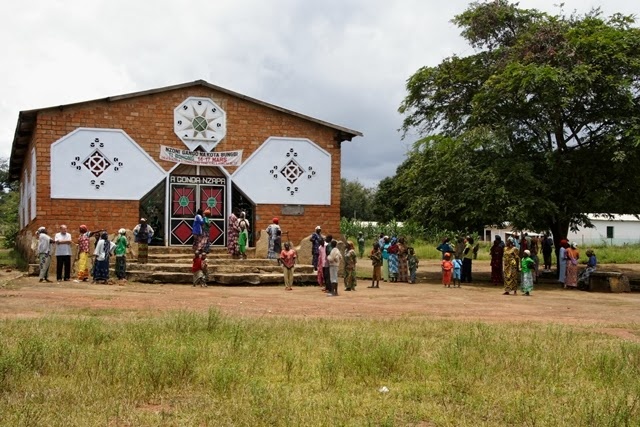 Bohong - zniszczona parafia