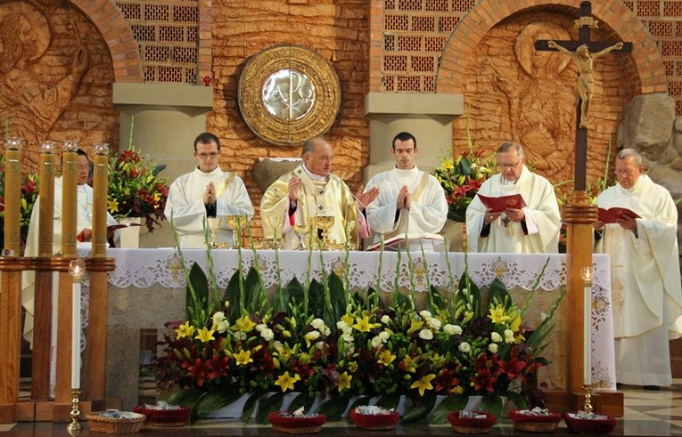 Mszę św. koncelebrowało 135 księży