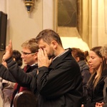 Mariacka Bless Night - modlitwa w kościele