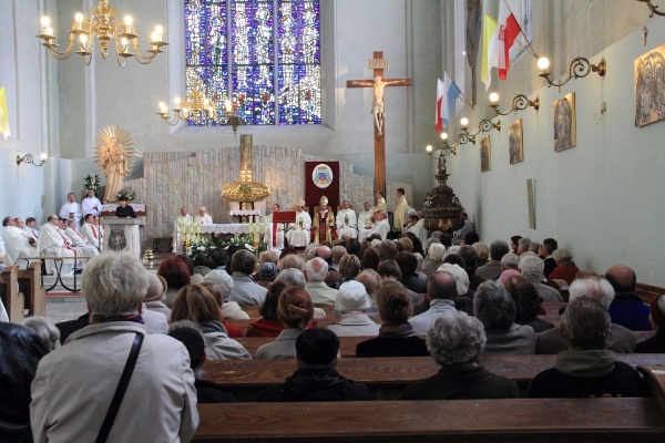 Jubileusz 50-lecia kaplicy wieczystej adoracji
