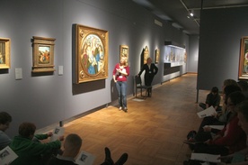 Lekcja o sztuce renesansowej w Muzeum Narodowym w Warszawie