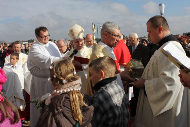 Konsekracja kościoła w Dyrdach