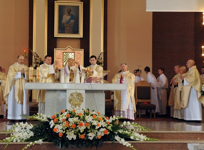 Poświęcenie kościoła na radomskim Michałowie