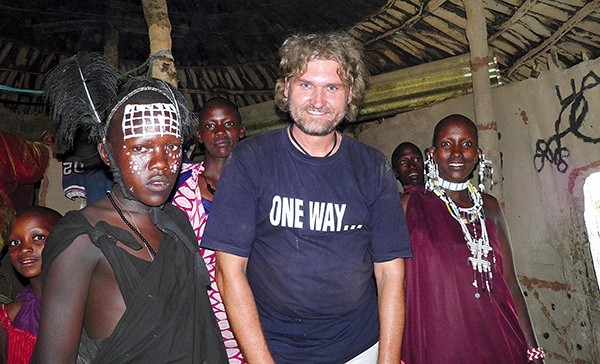 Ks. Arkadiusz Nowak – „Arkado”, jak nazywają go Masajowie – jest misjonarzem w Tanzanii