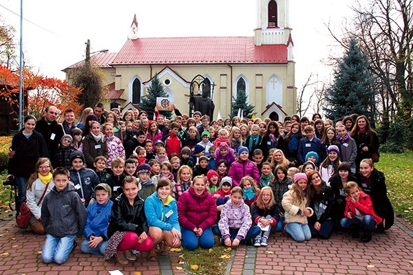  W Oazie Modlitwy w Nowym Mieście uczestniczyło ponad 130 dzieci z diecezji 