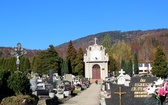 Kaplica cmentarna zbudowana przez parafian ze Szczyrku