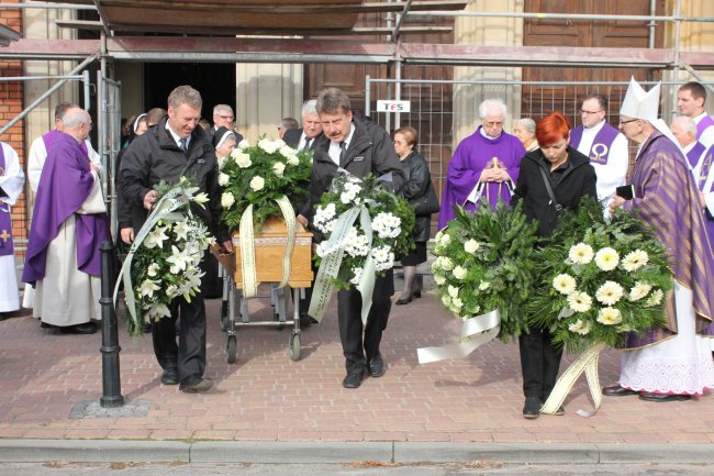 Msza żałobna za śp. ks. Stanisława Ignarskiego