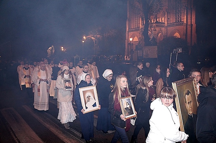 "Noc Świętych" w Żyradowie