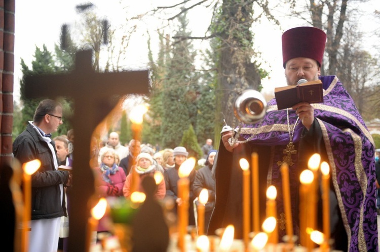 Procesja za zmarłych