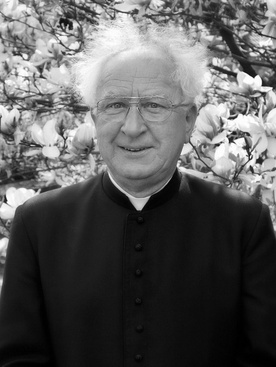 Śp. ks. Marian Lubas