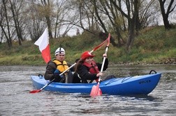 Biało-czerwono na Odrze