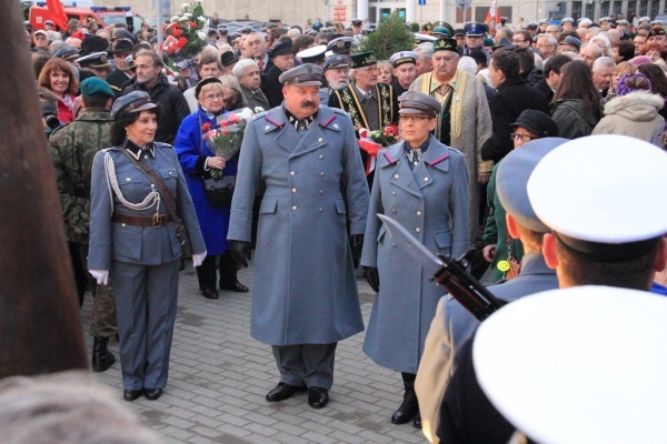 Odsłonięcie pomnika Piłsudskiego