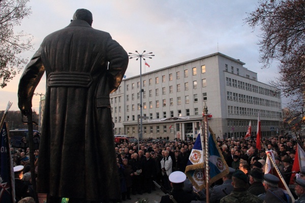 Odsłonięcie pomnika Piłsudskiego