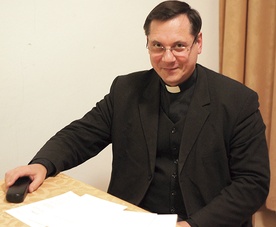 – Obecnie trwają prace nad zbiorem pieśni kościelnych dla warmińskich parafii – mówi ks. Ropiak
