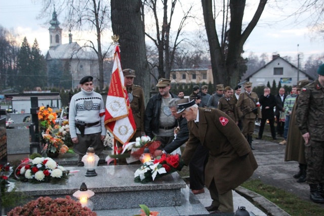 Żołnierze NSZ pamiętali o "Bartku"