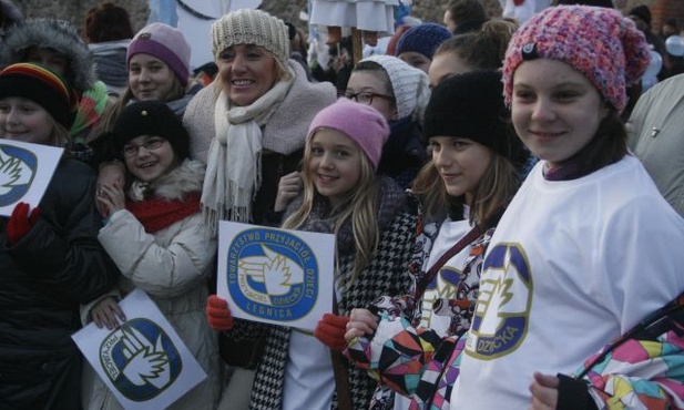 Anioły z jednym skrzydłem w Lubinie