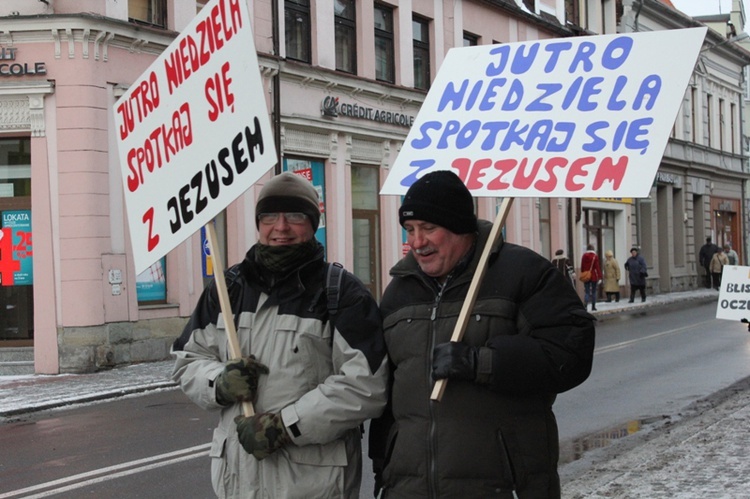 Adwentowa ewangelizacja uliczna w Żywcu