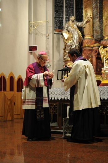 Płomień z Betlejem w Opolu