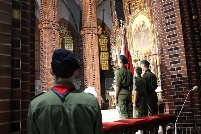 Harcerze przekazali światło z Betlejem