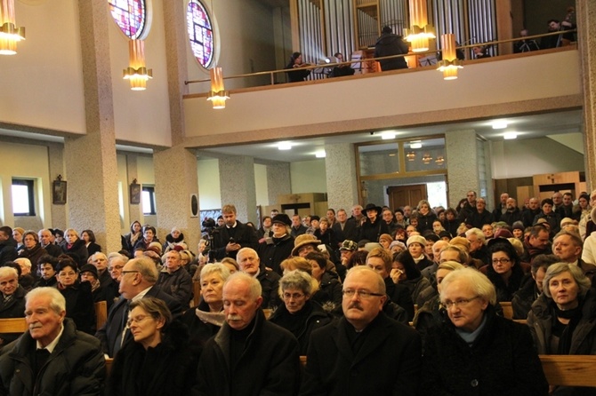 Parafia w Katowicach-Brynowie pożegnała Wojciecha Kilara