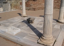 Grób św. Jana Apostoła w Efezie