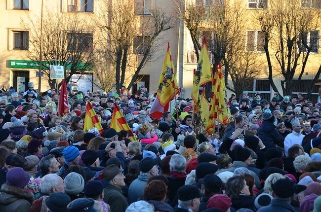 Orszak Trzech Króli w Ostrowcu 