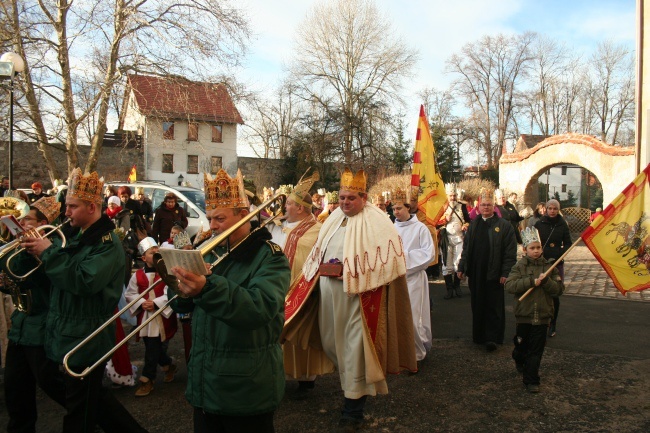 Orszak Trzech Króli we Lwówku Śląskim