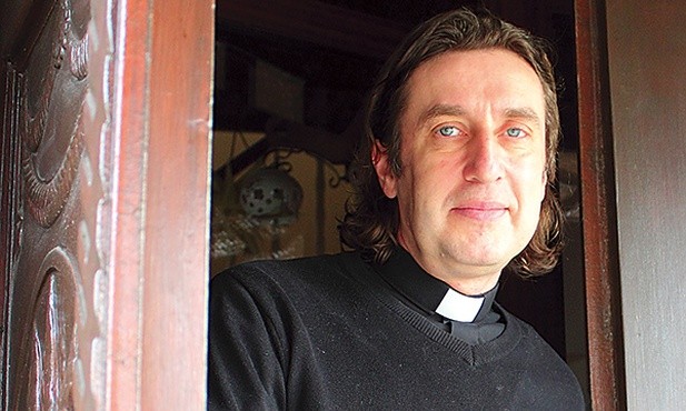 Ks. Roland Zagóra  od 1995 r. jest proboszczem  parafii ewangelicko-augsburskiej w Nidzicy