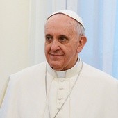 Papież: Modlitwa pomaga kobiecie