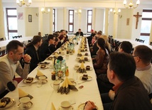 Spotkanie bp. Romana Pindla z dziennikarzami - z okazji wspomnienia ich patrona