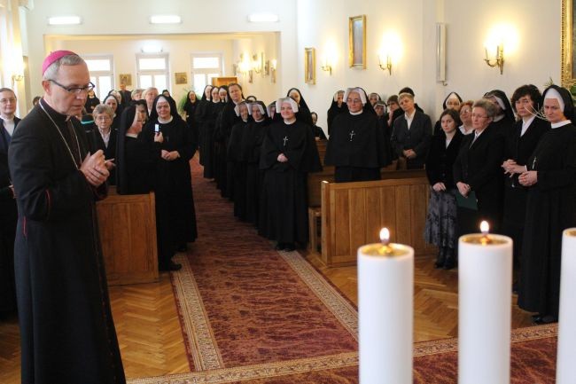 - Dziękujmy za łaskę powołania i wspierajmy się wzajemnie na drodze apostolstwa - zachęca bp Piotr Libera