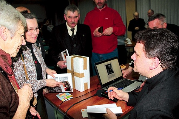  Spotkanie w Książnicy wzbudziło duże zainteresowanie postacią lwowskiego pasterza