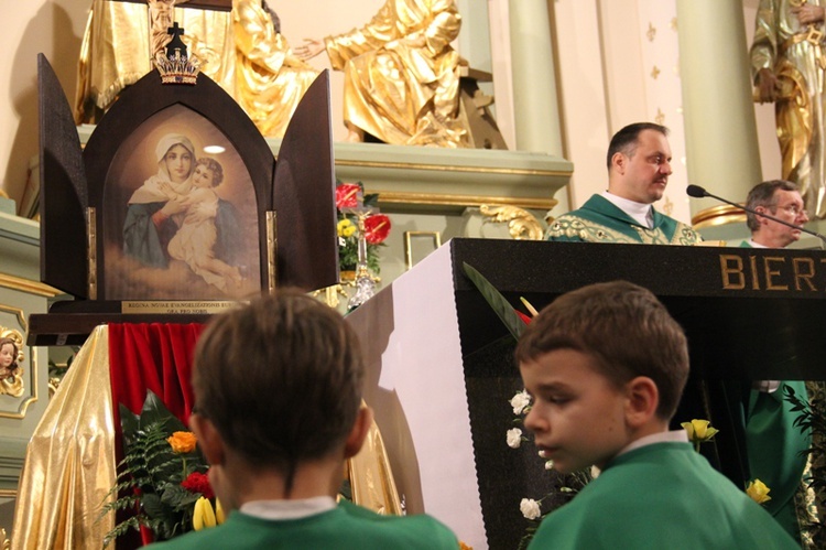 Peregrynacja obrazu Maryi Trzykroć Przedziwnej