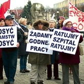  – Wobec braku działań będziemy się domagać odwołania zarządu powiatu – zapowiadali protestujący w Świdwinie