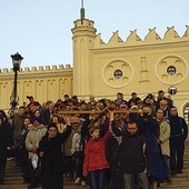  Droga Krzyżowa ulicami miasta od lat wzbudza zainteresowanie mieszkańców Lublina