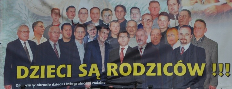 Baner założycieli stowarzyszenia ojców