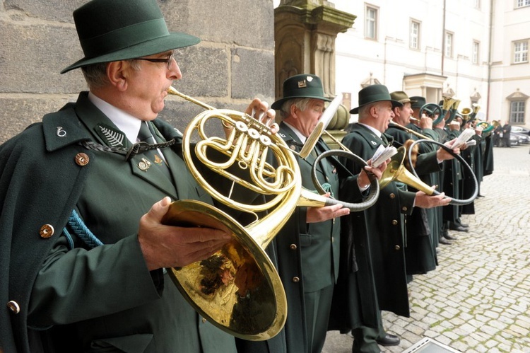 Początek uroczystości rocznicowych