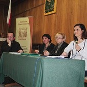 Prelegenci. Od prawej: Alicja Górska, Katarzyna Bassel-Jazgar, Marta Krasnoborska i o. Piotr Włodyga