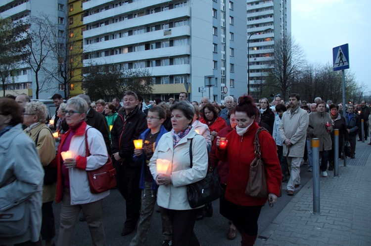 Droga Krzyżowa na os. Tysiąclecia 2014