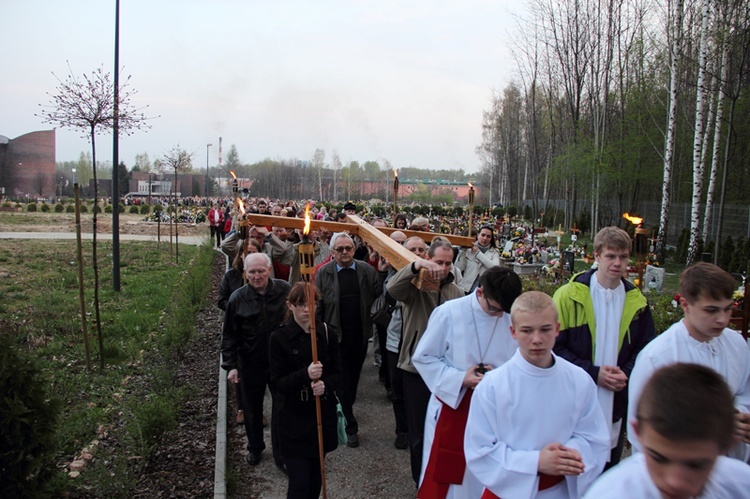 Droga Krzyżowa na os. Tysiąclecia 2014