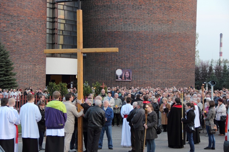 Droga Krzyżowa na os. Tysiąclecia 2014