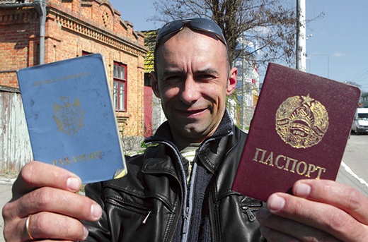 Aleksander z Rybnicy z paszportami mołdawskim i naddniestrzańskim 