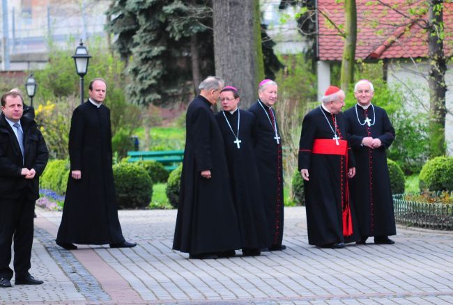 Wręczenie Orderu Odrodzenia Polski kard. Macharskiemu