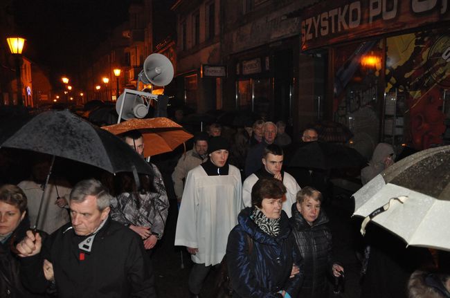 Droga Krzyżowa ulicami Połczyna-Zdroju