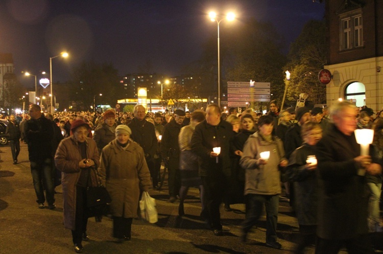 Droga Krzyżowa ulicami Katowic