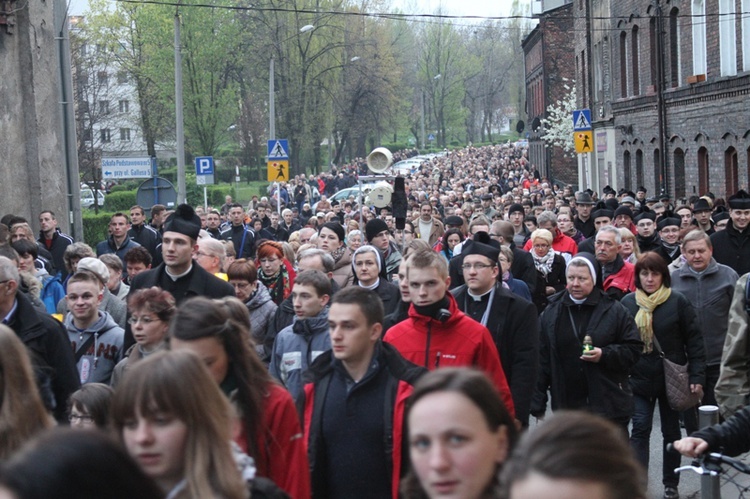 Droga Krzyżowa ulicami Katowic