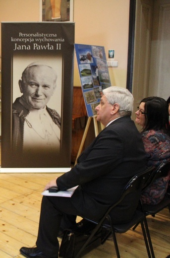 Konferencja o bł. Janie Pawle II w Bielsku-Białej