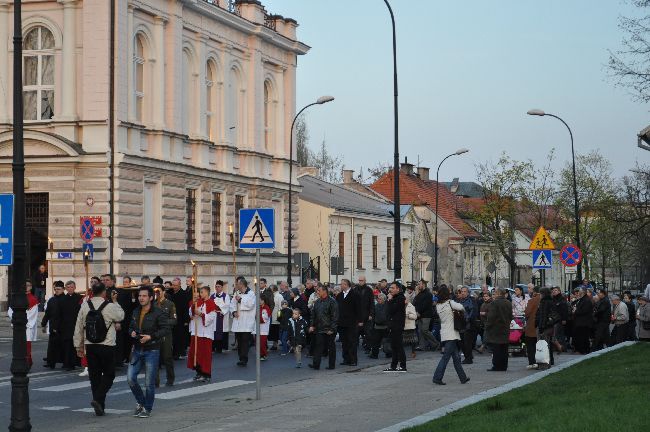 Płocka Droga Krzyżowa - cz. 1